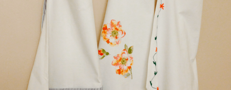 un drap ancien recyclé en tabliers