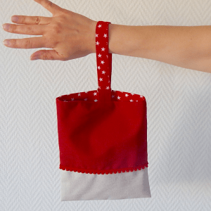 Pochette en coton rouge et lin ecru