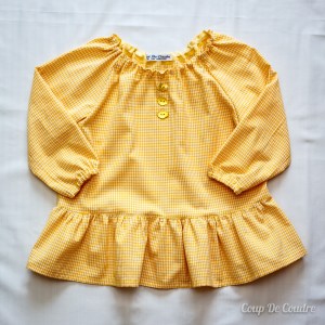 Blouse d'école manches raglan et volant froncé