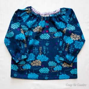 Blouse d'école fille en tissu nuage